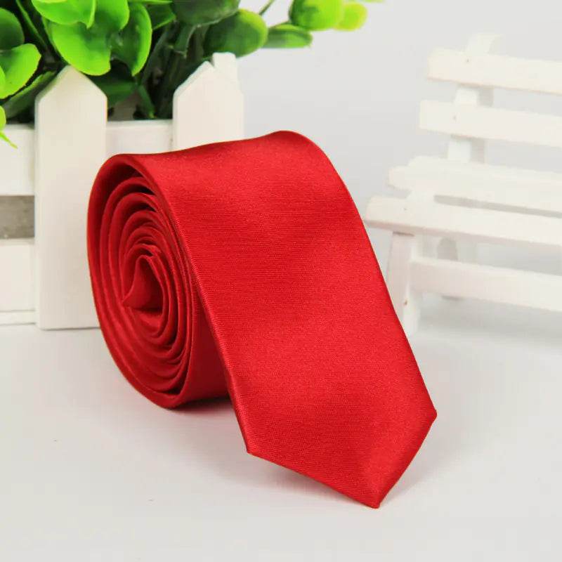 West Woods Slim Necktie - Solstik
