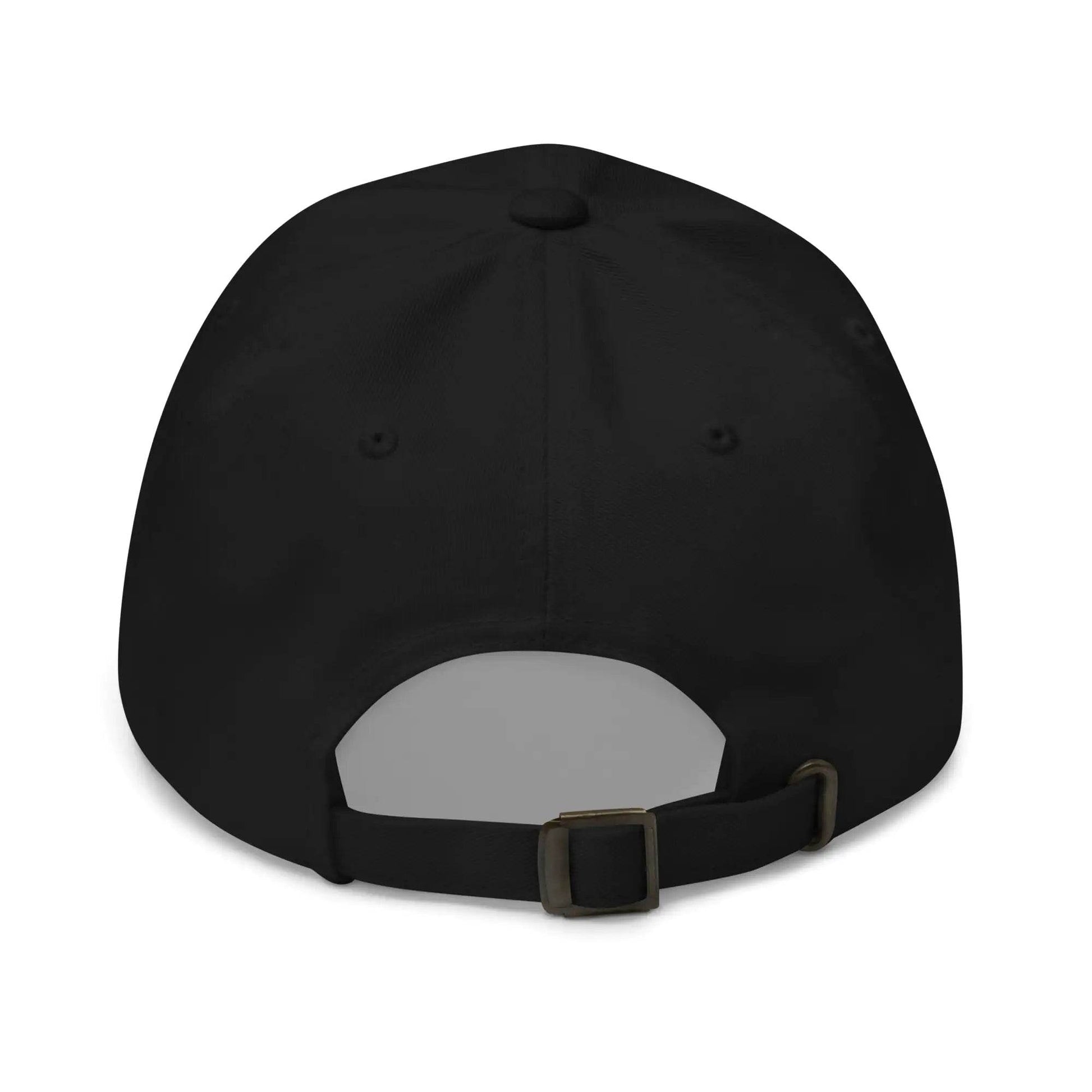 Save Our Seas Clownfish Dad hat: Pulls 4 pounds of ocean plastic! - Solstik