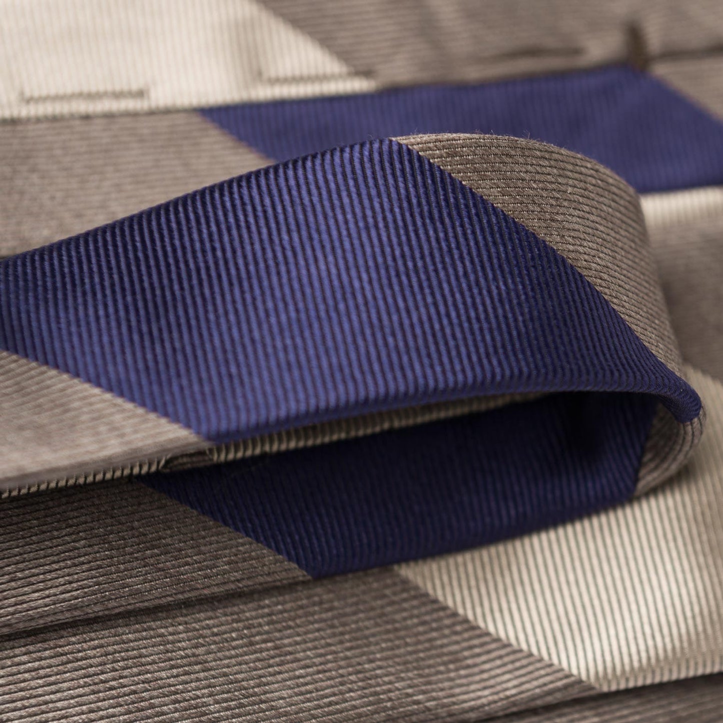Conero - Silk Jacquard Tie - Taupe Grey - Solstik