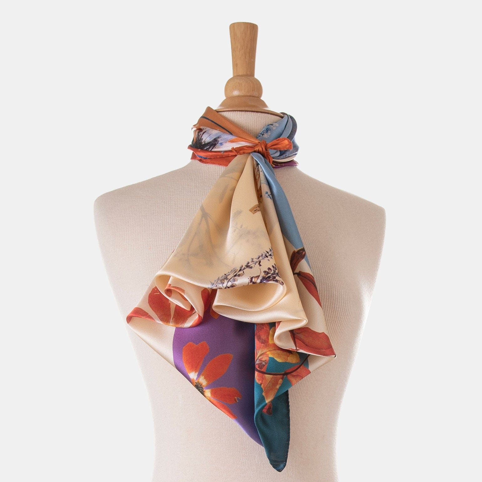 Cristina - Silk Foulard - Champagne - Solstik
